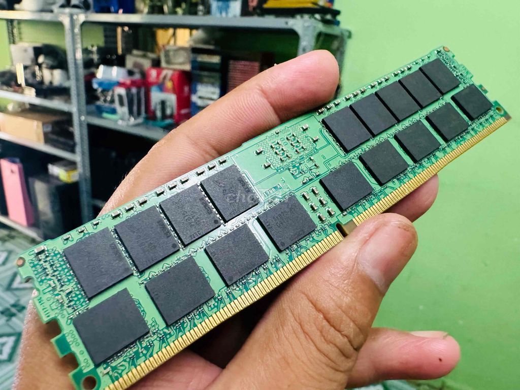 RAM ECC 16GB DDR4 BUS 2400
