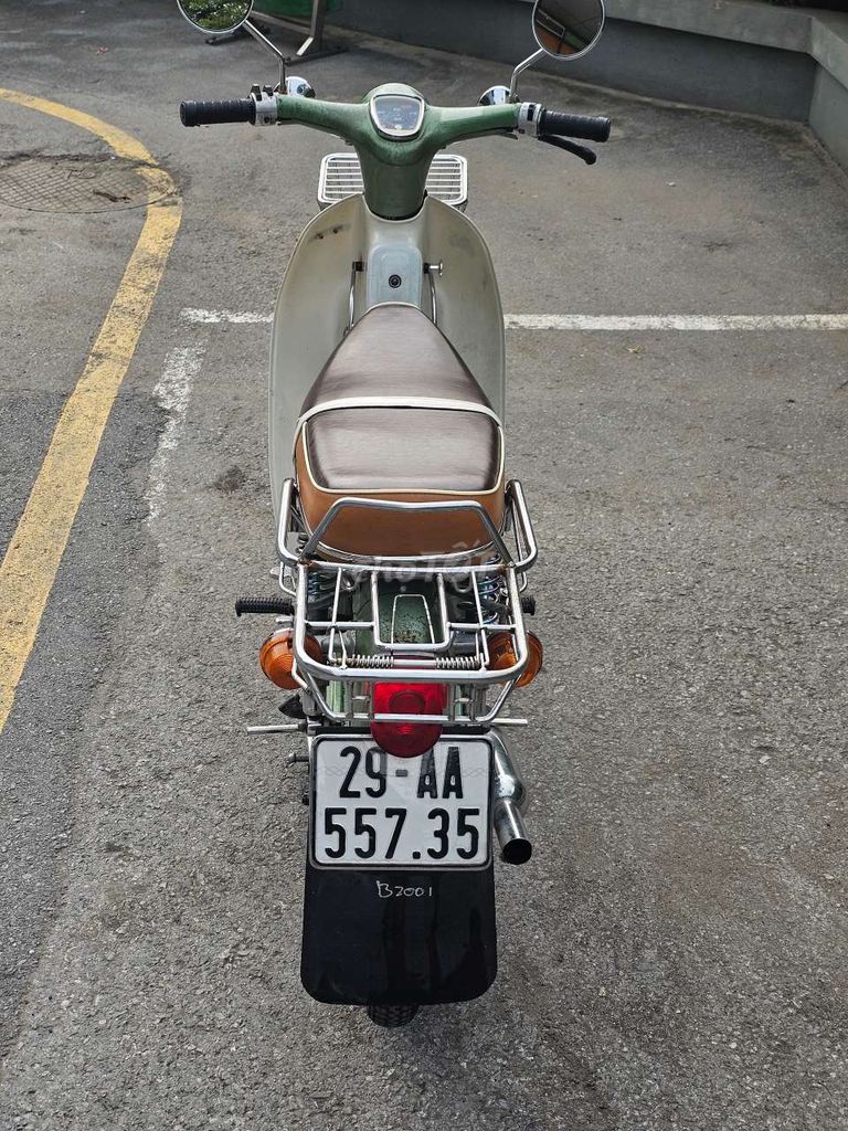 Крыло ласточки с зеленой головой оленя Honda Cub 79