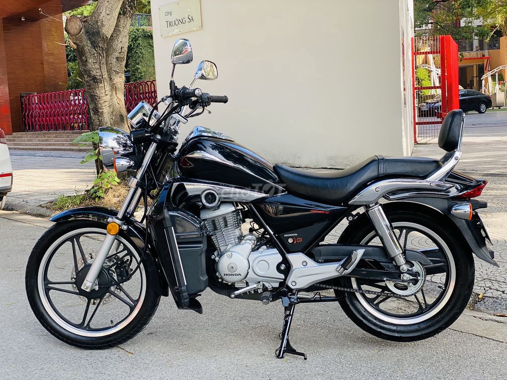 HONDA SHADOW 150 MÀU ĐEN CHÍNH CHỦ ÍT ĐI 2024. Mua bán Xe máy tại Quận Nam Từ Liêm Hà Nội được đăng bởi LÊ THANH hình 3