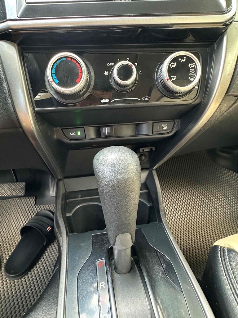 Honda City 2015 1.5 CVT - AT. Mua bán Ô tô tại Quận 10 Tp Hồ Chí Minh được đăng bởi AUTO 380 hình 12