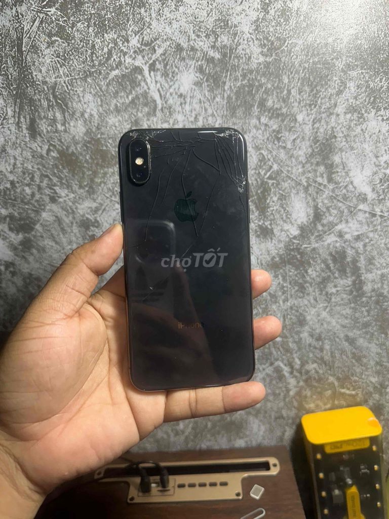 X zin full 64g, chỉ nứt lưng sau. Mua bán Điện thoại tại Thị xã Bến Cát Bình Dương được đăng bởi Ti Ti Store hình 1