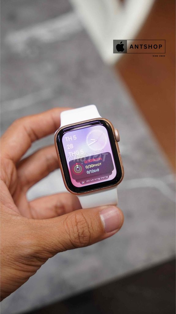 Apple Watch Series 4 40mm Vàng Hồng Đẹp 95%. Mua bán Thiết bị đeo thông minh tại Thành phố Biên Hòa Đồng Nai được đăng bởi ANT SHOP BIÊN HOÀ hình 1