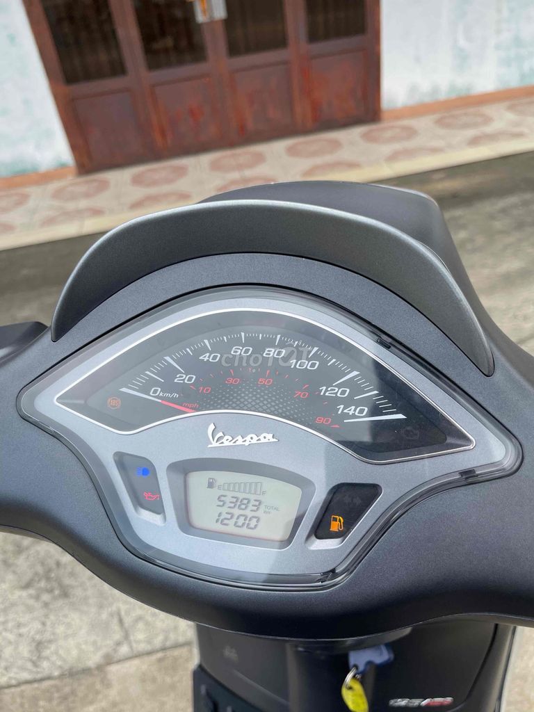 Vespa spinrt 2018 abs chính chủ 60 có bán trả góp. Mua bán Xe máy tại Huyện Trảng Bom Đồng Nai được đăng bởi cửa hàng xe máy Trần Sơn  hình 6