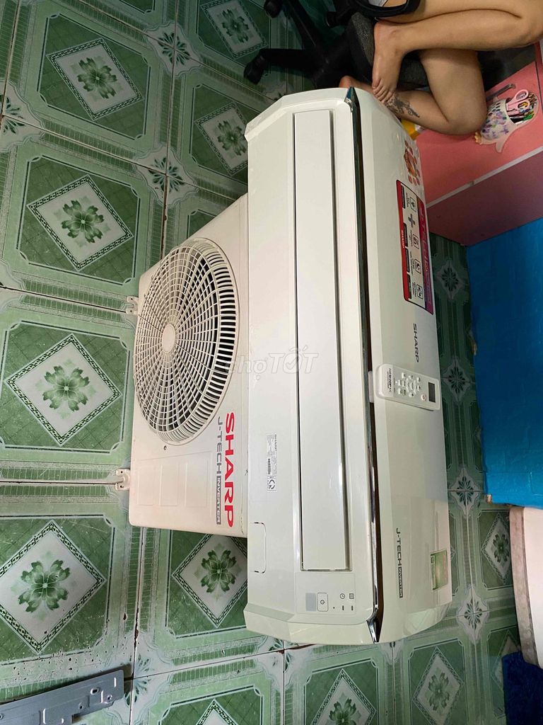 Máy lạnh Sharp 1 ngựa. Mua bán Máy lạnh, điều hoà tại Quận 12 Tp Hồ Chí Minh được đăng bởi hậu Trần  hình 1