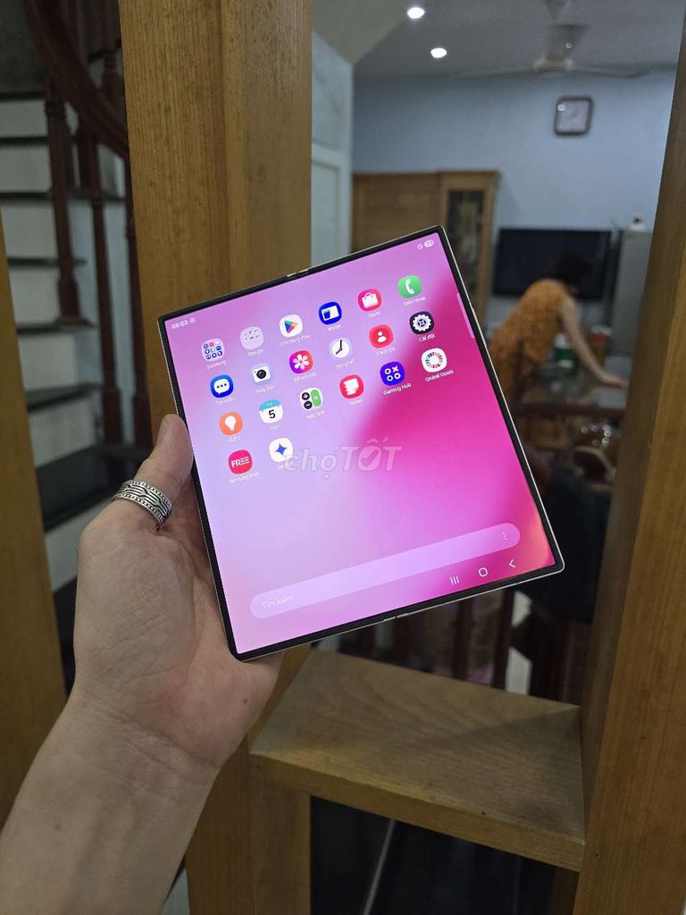 Galaxy Z Fold 6 bản 512GB bán/trao đổi. Mua bán Điện thoại tại Quận Hoàng Mai Hà Nội được đăng bởi Hoang Club hình 1