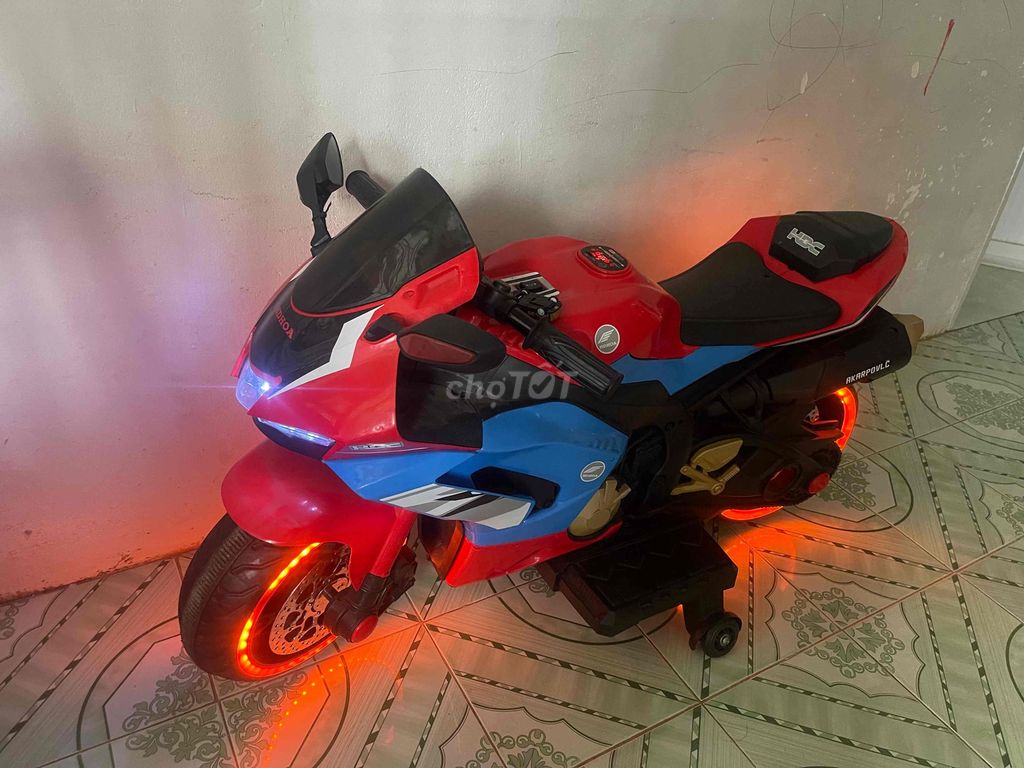 cần thanh lí xe cho bé ạ. Mua bán Mẹ và bé tại Thành phố Buôn Ma Thuột Đắk Lắk được đăng bởi hoàn ty hình 1