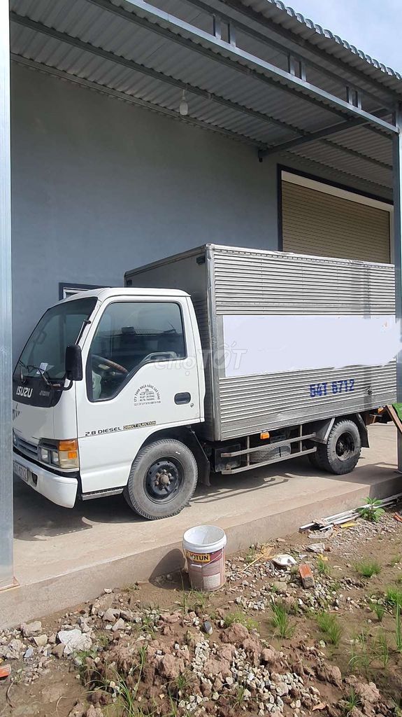 Isuzu 1t2 niên hạn hơn 4 năm