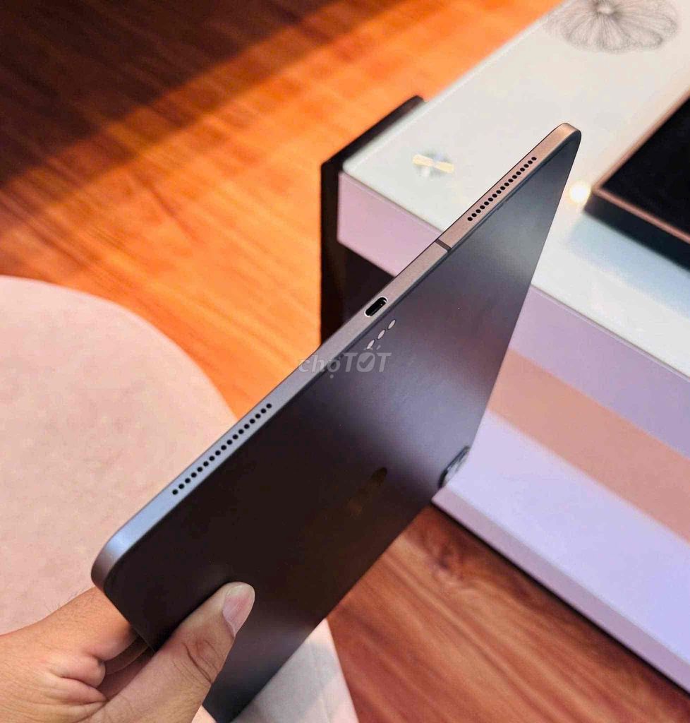 Apple iPad Pro 2020 12.9 inch 128GB. Mua bán Máy tính bảng tại Thành phố Phú Quốc Kiên Giang được đăng bởi Thái Phạm hình 1