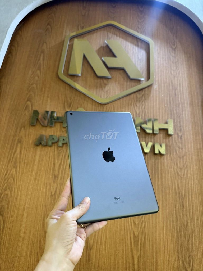 Apple iPad Gen 9 64GB Đen Đã sử dụng. Mua bán Máy tính bảng tại Quận Gò Vấp Tp Hồ Chí Minh được đăng bởi Nguyễn Thị Thu Hiền hình 1
