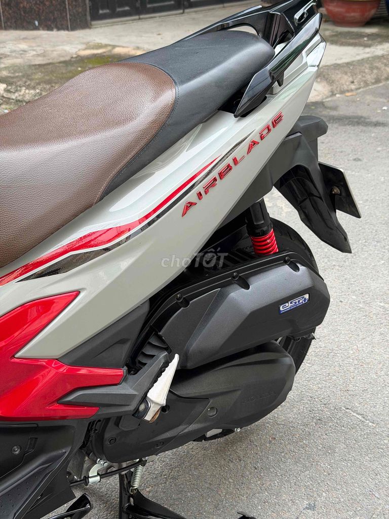 HT GÓP ĐẬU💯Airblade 16O ABS BSTP 9chủ Xe Đẹp Bán🚘. Mua bán Xe máy tại Quận Tân Bình Tp Hồ Chí Minh được đăng bởi CươngCương hình 10