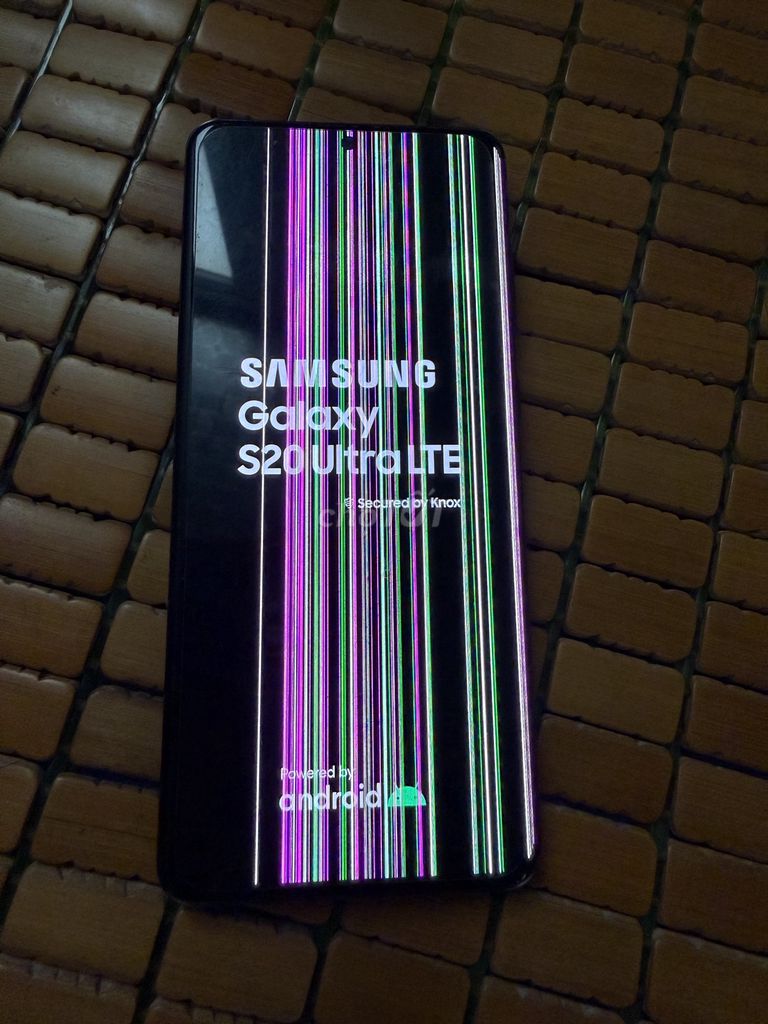 Samsung Galaxy S20 Ultra LTE Màn hình kẻ sọc. Mua bán Điện thoại tại Quận Hà Đông Hà Nội được đăng bởi Đỗ Thế Anh hình 1