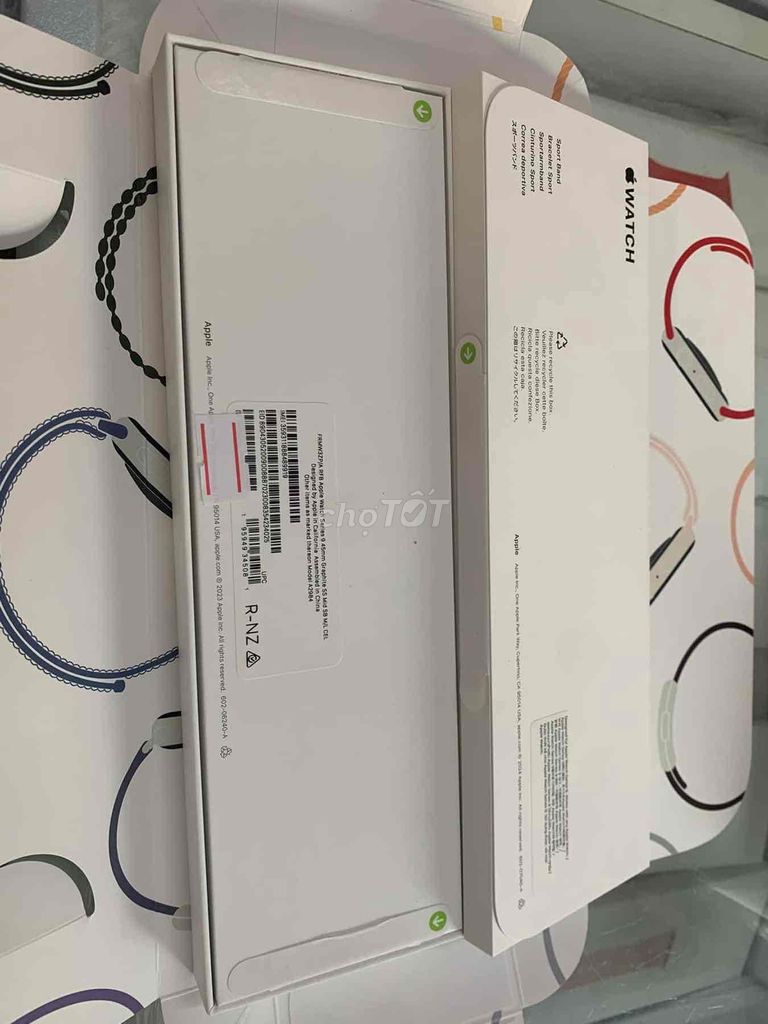 bán đh apple watch sr9:45 Thép đen mới 100%