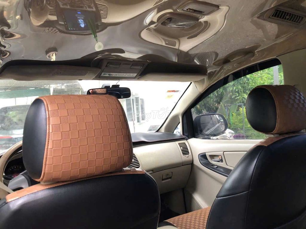 Toyota Innova E 2015 Механика