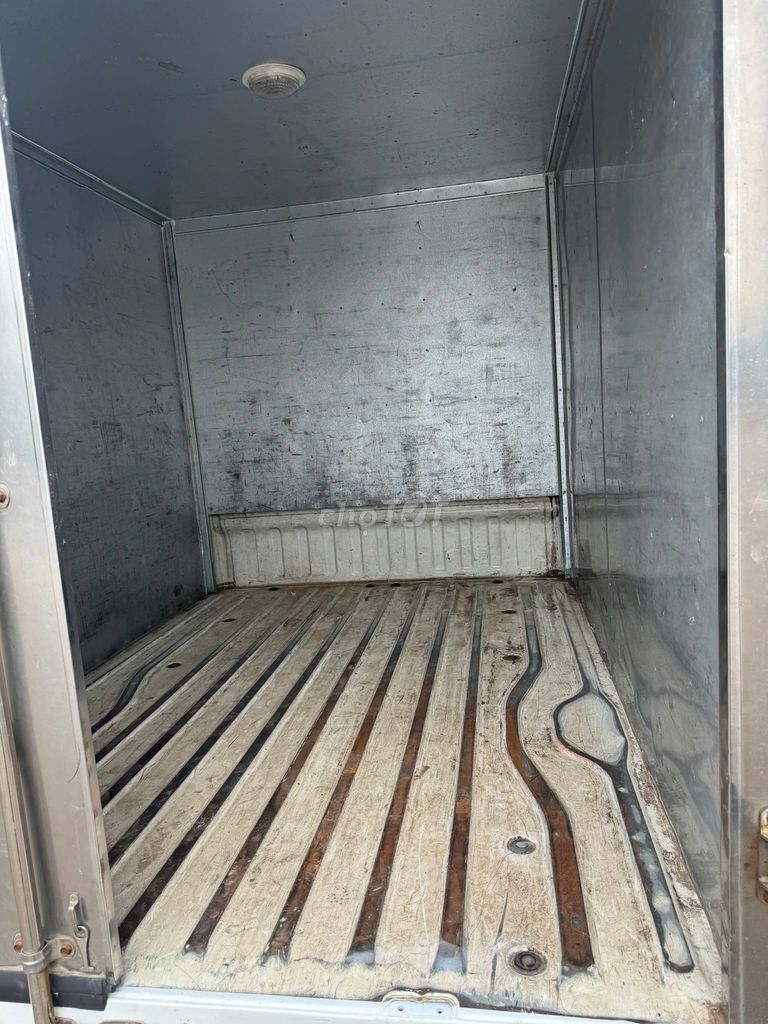 BÁN XE SUZUKI CARRY THÙNG KÍN INOX, TRẮNG, 2014. Mua bán Xe tải, xe ben tại Thành phố Thái Bình Thái Bình được đăng bởi vũ quý tưởng hình 4