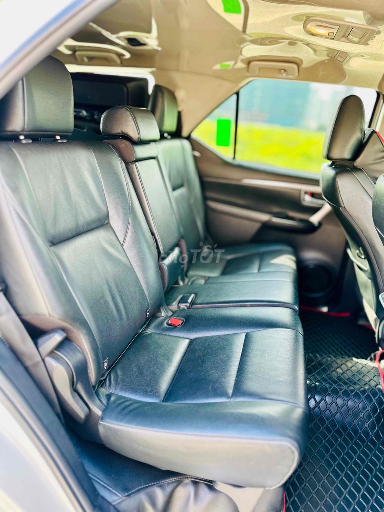 Toyota Fortuner 2022 2.4L 4x2 AT - 72000 km. Mua bán Ô tô tại Quận 5 Tp Hồ Chí Minh được đăng bởi Phạm Tân Tiến  hình 13