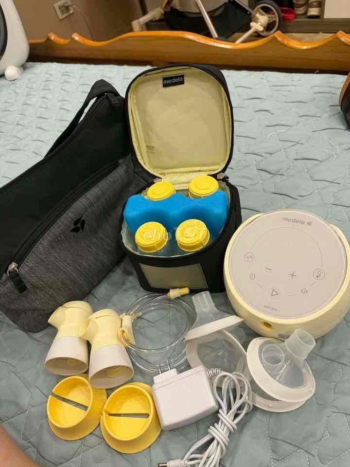 Máy hút sữa Medela Sonata. Mua bán Mẹ và bé tại Quận 10 Tp Hồ Chí Minh được đăng bởi Thanh Thuy hình 1