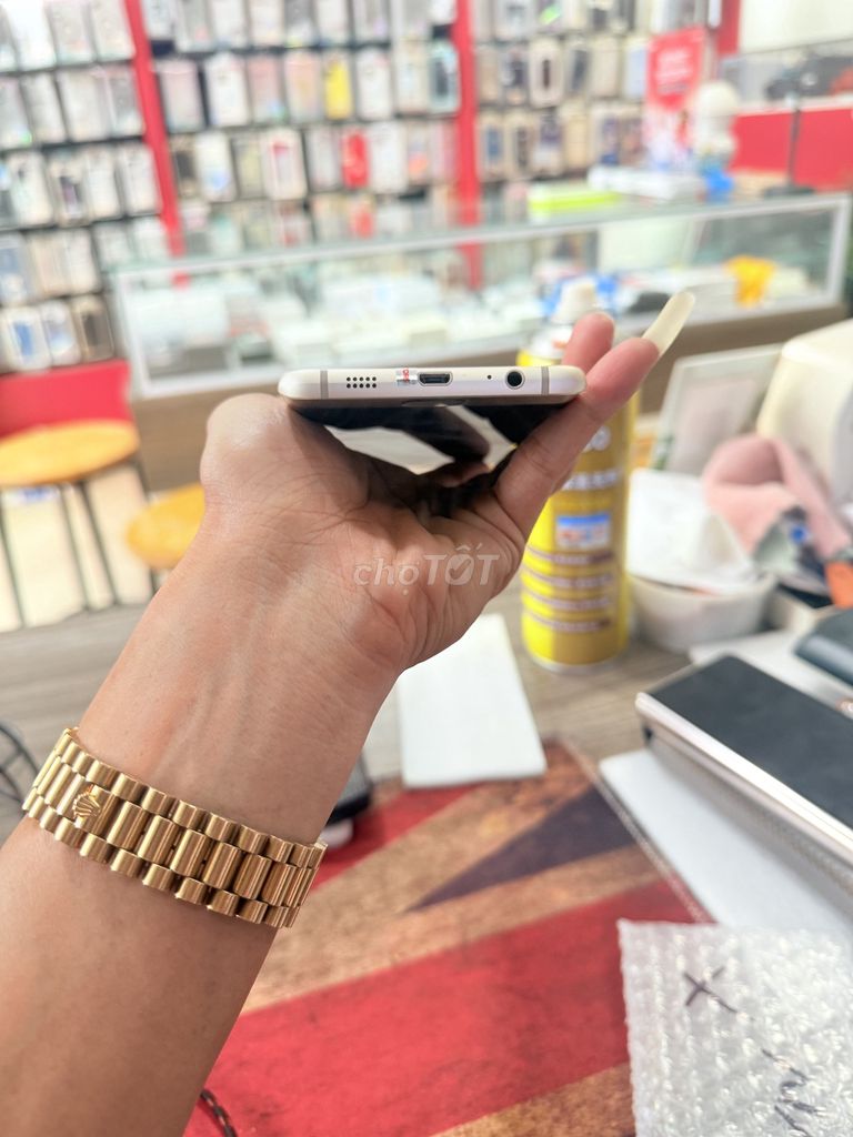 S6 Edge Plus 32GB Vàng zin như mới. Mua bán Điện thoại tại Quận Thanh Xuân Hà Nội được đăng bởi Vinh Râu Samsung hình 1
