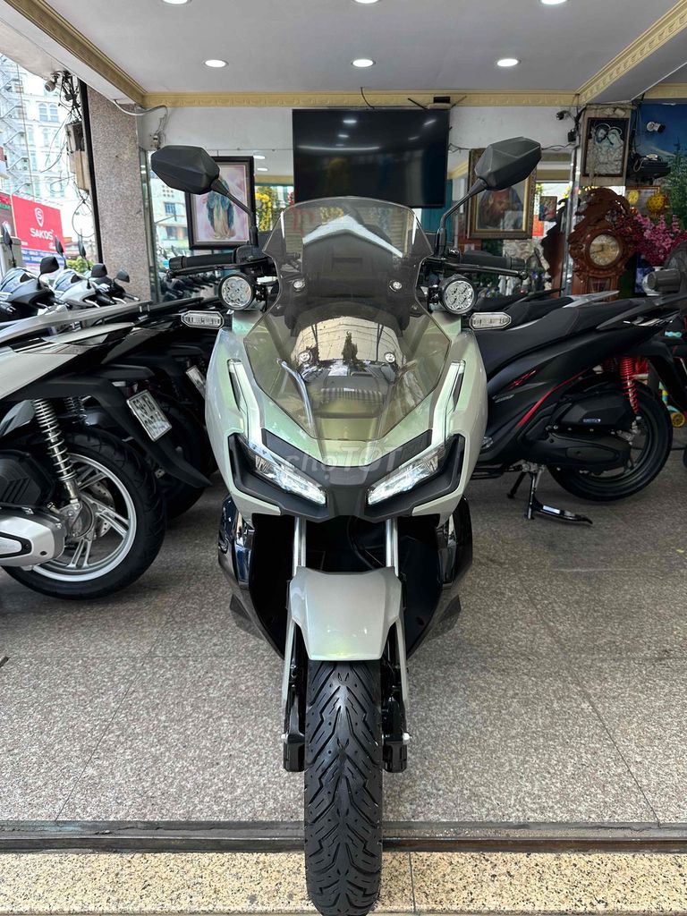 Honda ADV 150 ABS 2020 Xanh Đen BSTP Chính Chủ. Mua bán Xe máy tại Quận Phú Nhuận Tp Hồ Chí Minh được đăng bởi Ngô Hà hình 2