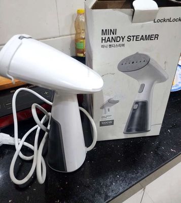 Bàn ủi hơi nước mini lock&lock. Mua bán Nội thất, đồ gia dụng khác tại Quận 3 Tp Hồ Chí Minh được đăng bởi hoang