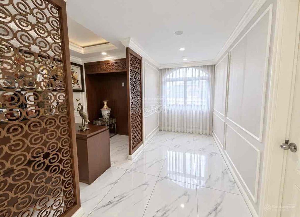 KDC Lakeview City Роскошный интерьер таунхауса с зеленым садом в аренду