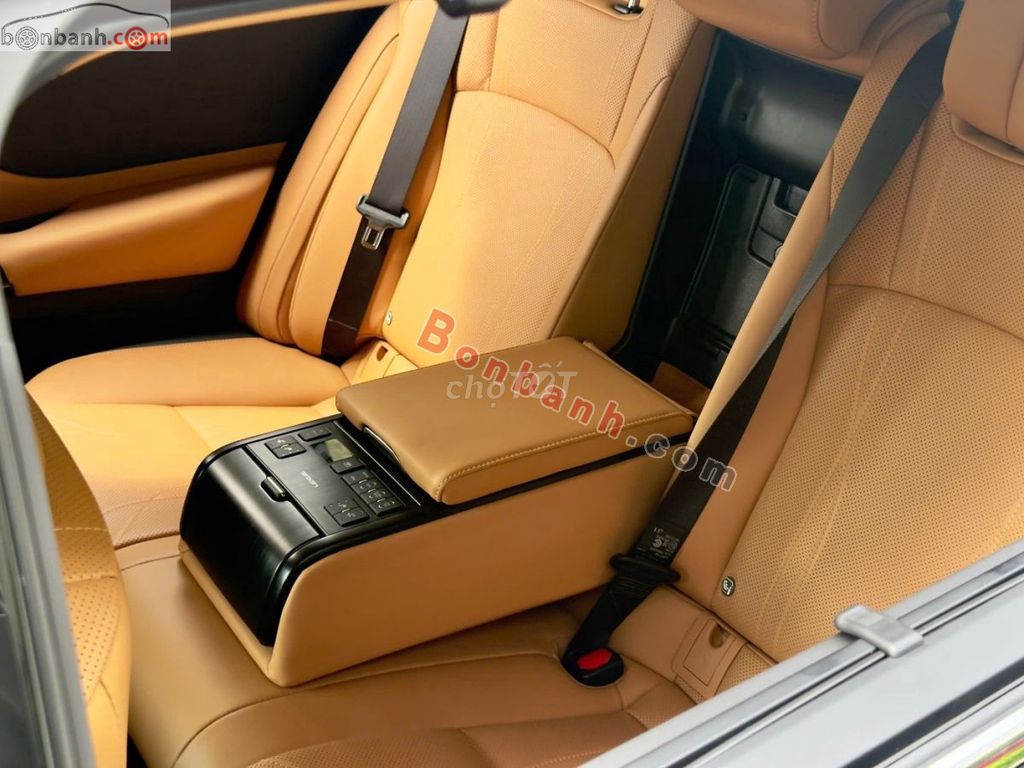 Lexus ES 300h 2023 - 2 Tỷ 950 Triệu. Mua bán Ô tô tại Quận Ba Đình Hà Nội được đăng bởi Nguyễn Khắc Hoàn hình 7