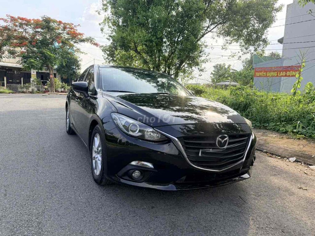 Mazda Mazda3 2017 photo 3