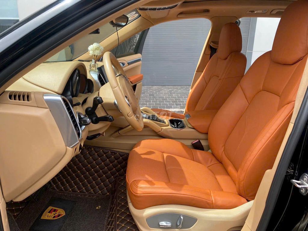 Porsche Cayenne 3.0 V6 Diesel 2010 - 43200 km. Mua bán Ô tô tại Quận Tân Bình Tp Hồ Chí Minh được đăng bởi HOANG SON hình 10
