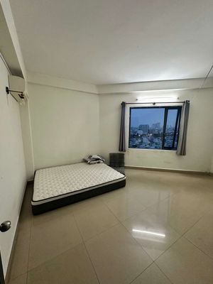 tìm người ở ghép