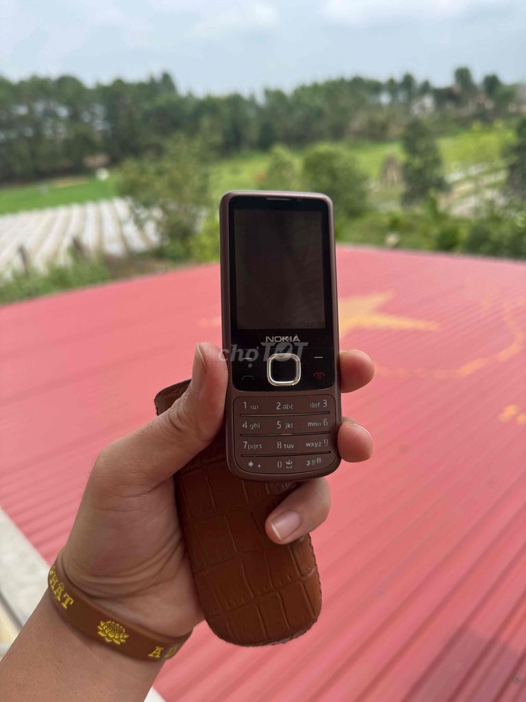 Nokia 6700 Nâu Cổ điển. Mua bán Điện thoại tại Huyện Tân Yên Bắc Giang được đăng bởi Duy Linh hình 1
