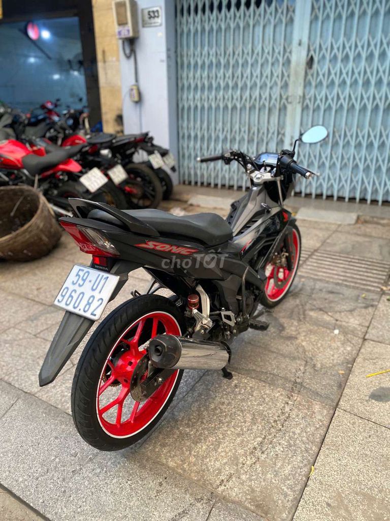 Honda sonic 150 2018 mới 90% Bstp chính chủ. Mua bán Xe máy tại Quận Tân Phú Tp Hồ Chí Minh được đăng bởi Tuanduy hình 4