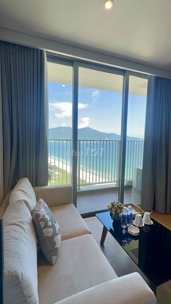 Luxury studio with ocean and Sơn Trà mountain views — photo 8