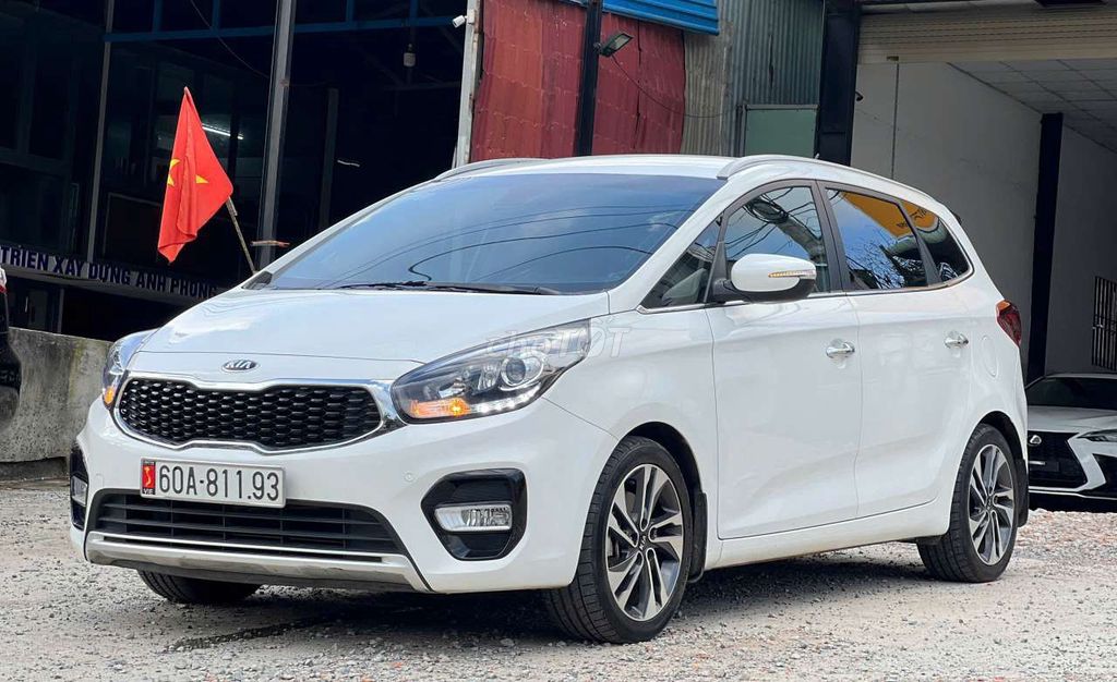 KIA RONDO AT 20 SIÊU LƯỚT 24000 KM BAO TEST. Mua bán Ô tô tại Thành phố Thuận An Bình Dương được đăng bởi BÌNH VÌNH PHÚ CHUYÊN XE LƯỚT BAO TEST HÃNG  hình 2