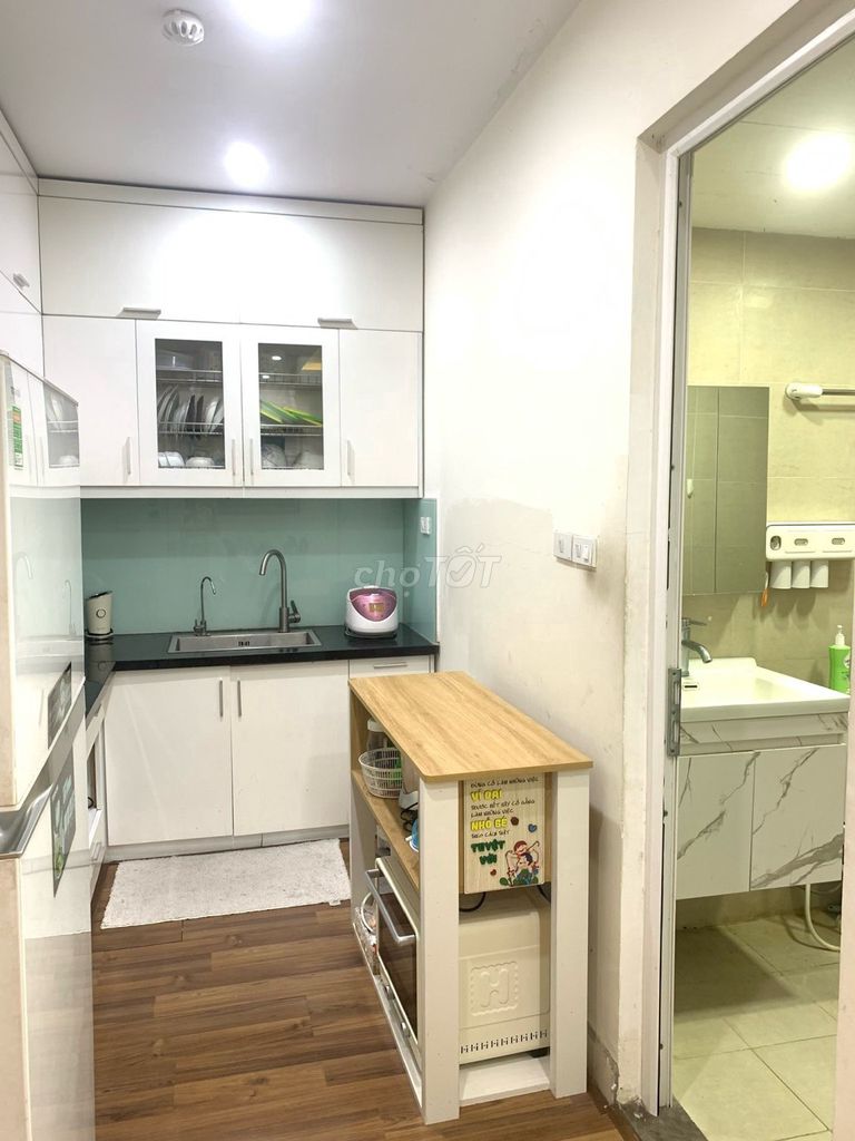 Chuyển nhà chủ cần bán căn 66m2 căn 2PN 2WC, tòa Hh2 FLC Đại Mỗ