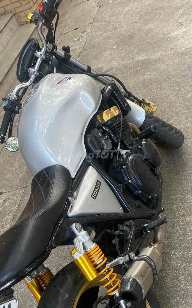 Honda CB400 Super Four. Mua bán Xe máy tại Thị xã Phú Mỹ Bà Rịa - Vũng Tàu được đăng bởi Hanh Pham hình 8