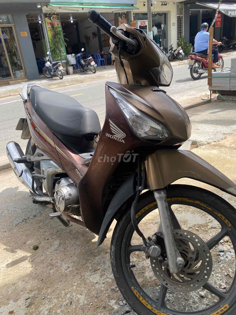 Bán xe Future F1 125cc , đk 1/2014 xe chính chủ. Mua bán Xe máy tại Quận Thanh Khê Đà Nẵng được đăng bởi Thuận hình 6