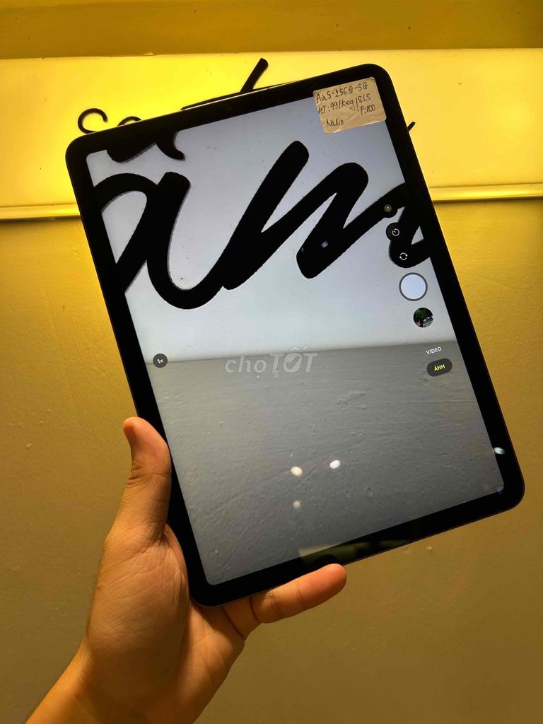 iPad Air 5 256G Wifi Gray  99.99% - Oder USA. Mua bán Máy tính bảng tại Quận Đống Đa Hà Nội được đăng bởi Hoàng Điển Trai Long hình 1