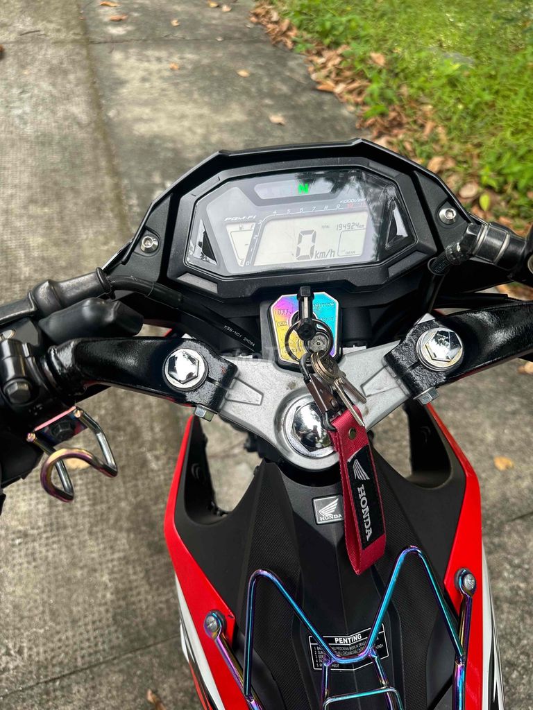 xe 1 chủ cần tiền e bán ae mua alo mình. Mua bán Xe máy tại Thành phố Thủ Dầu Một Bình Dương được đăng bởi Vi Vu hình 11