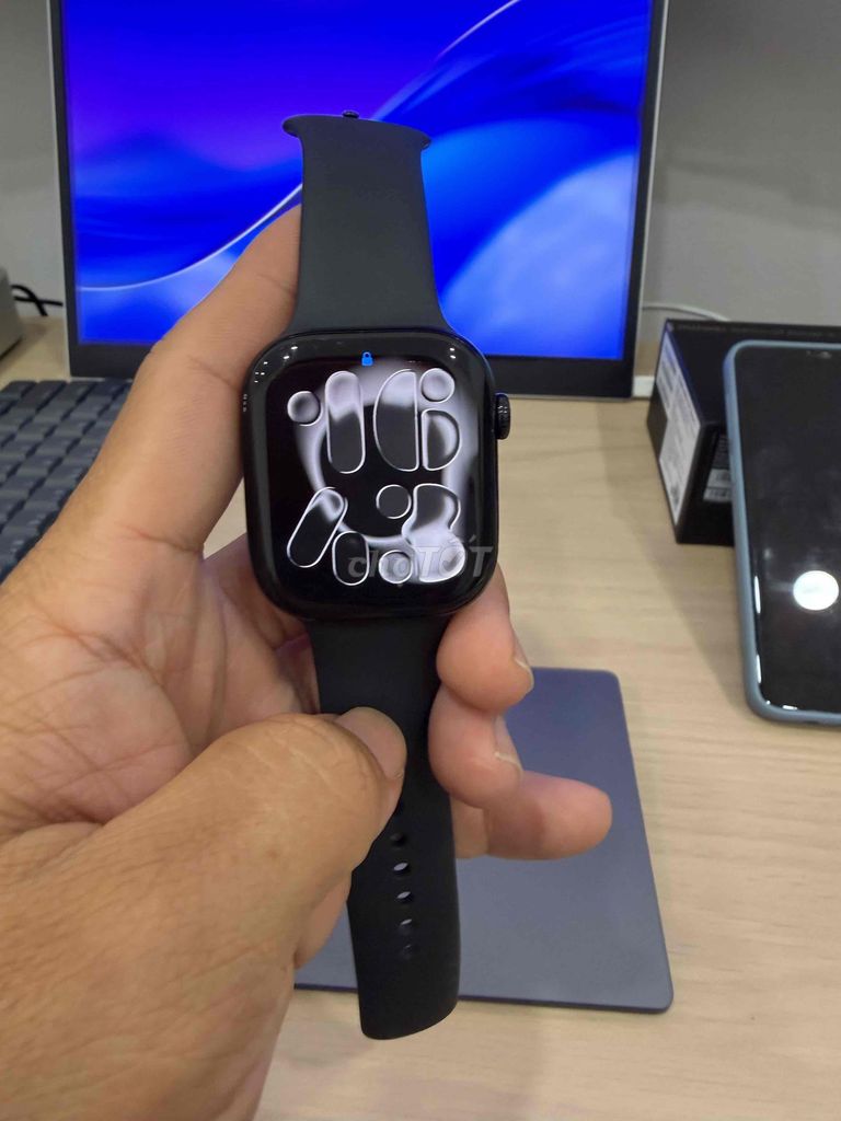 Apple Watch Series 10 Đen Đã sử dụng fullbox. Mua bán Thiết bị đeo thông minh tại Quận Tân Bình Tp Hồ Chí Minh được đăng bởi Lê Đình Tâm hình 1