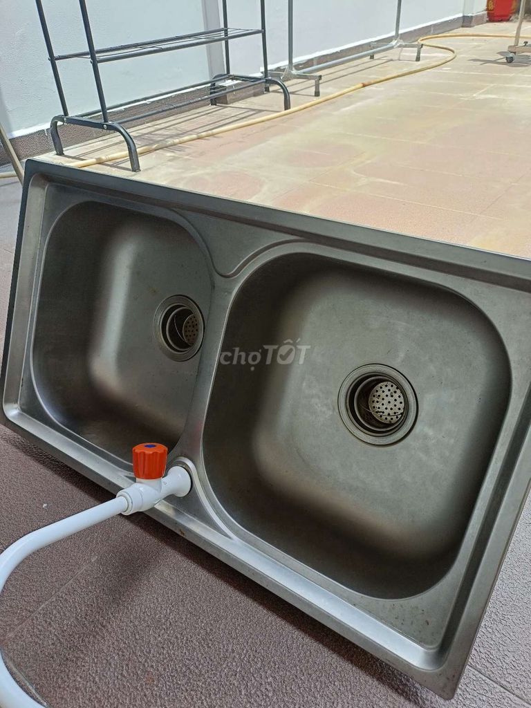 Bồn rửa chén Inox 78x43cm 90% mới. Mua bán Thiết bị vệ sinh, nhà tắm tại Quận Tân Bình Tp Hồ Chí Minh được đăng bởi Bấm Huyệt Giác Hơi hình 1