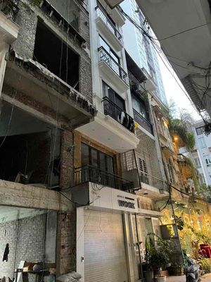 Nhà phố 30 m² · 6 PN · An Trạch