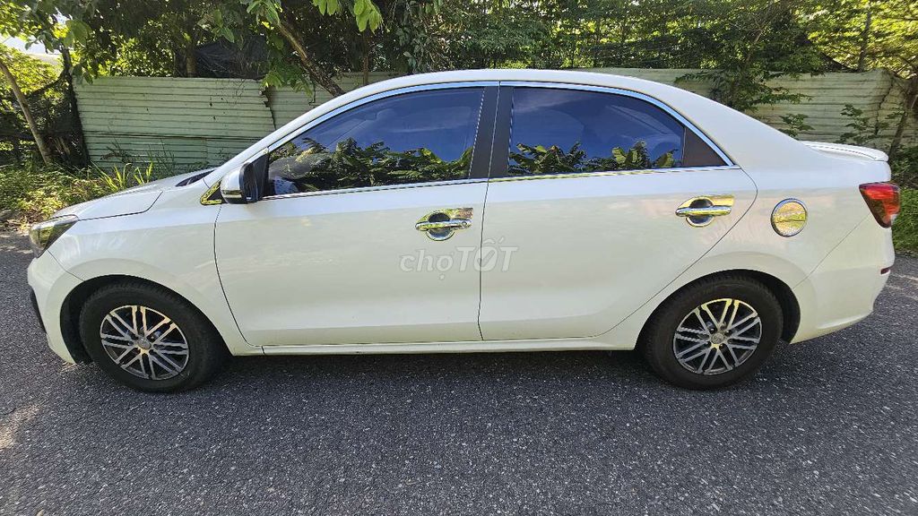 Kia Soluto 2019 AT Deluxe - 70000 km. Mua bán Ô tô tại Quận Cẩm Lệ Đà Nẵng được đăng bởi Lê Quốc Phong hình 4