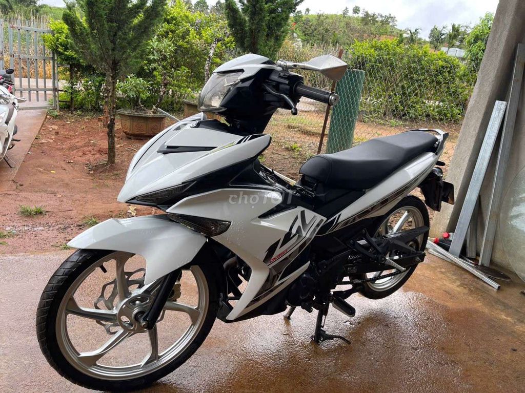 cần đổi xe lên bán xe giấy tờ đầy đủ máy móc êm. Mua bán Xe máy tại Huyện Lâm Hà Lâm Đồng được đăng bởi dũng hình 2