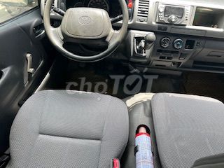 Toyota Hiace 2010 Commuter 2.5 - 187379 km. Mua bán Ô tô tại Quận Tân Phú Tp Hồ Chí Minh được đăng bởi Anh kiệt hình 7