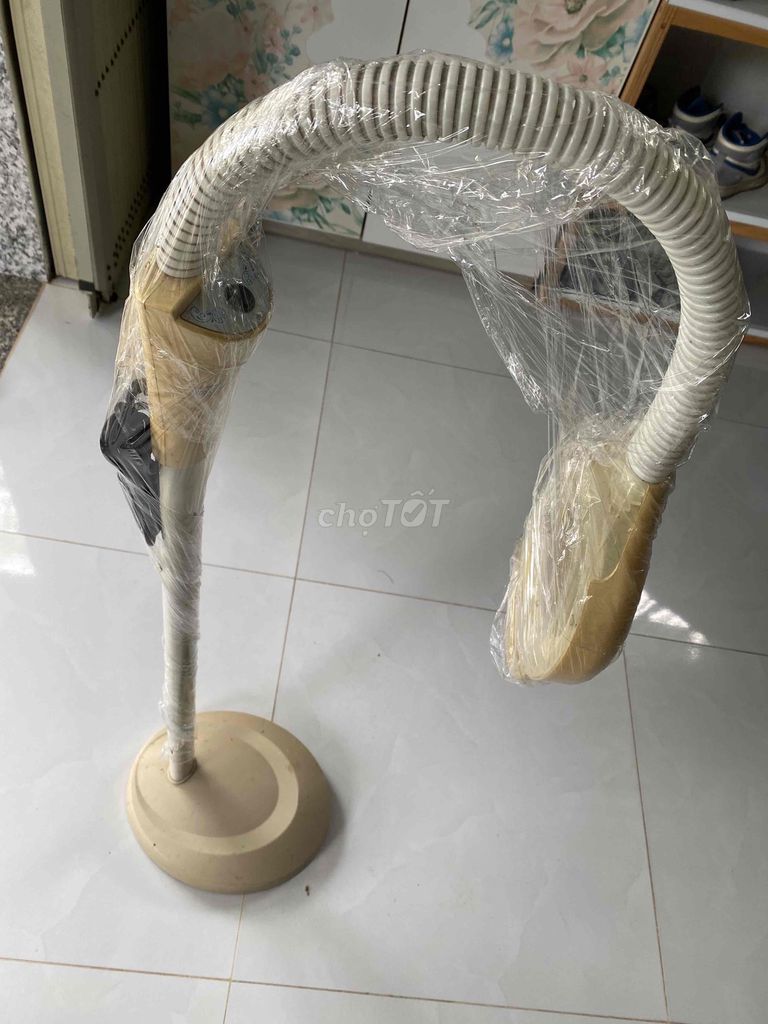 Đèn LED spa Trắng kem Nhựa. Mua bán Đèn tại Thành phố Cà Mau Cà Mau được đăng bởi Tran Chon hình 1