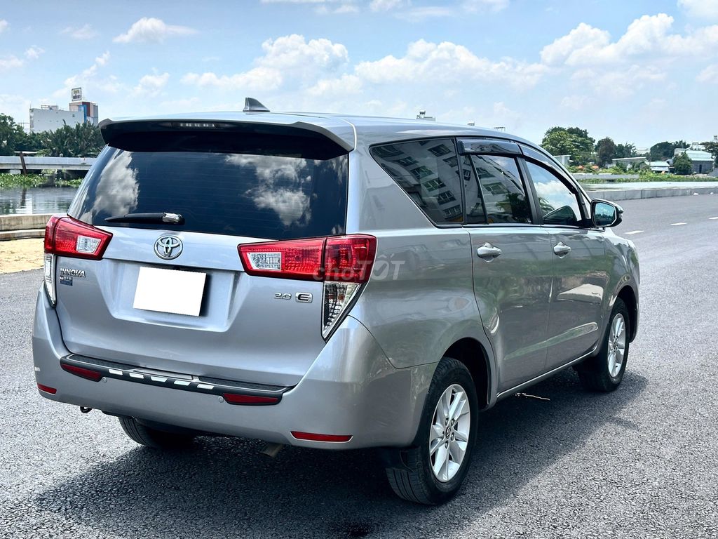 Toyota Innova 2019 2.0E số sàn 8 chỗ rộng rãi. Mua bán Ô tô tại Quận 12 Tp Hồ Chí Minh được đăng bởi Quang hình 4