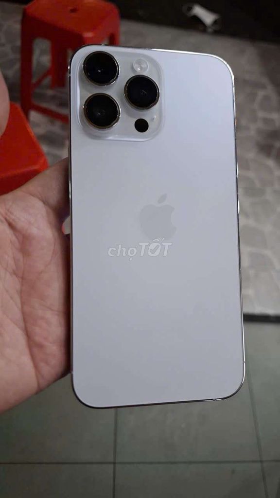 Apple iPhone 14 Pro Max 128GB Bạc. Mua bán Điện thoại tại Quận 10 Tp Hồ Chí Minh được đăng bởi Trần Sinh Thần hình 1