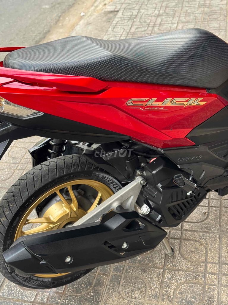 Honda Click 125i 2016 Đỏ. Mua bán Xe máy tại Quận Tân Phú Tp Hồ Chí Minh được đăng bởi Quang CAKV  hình 4