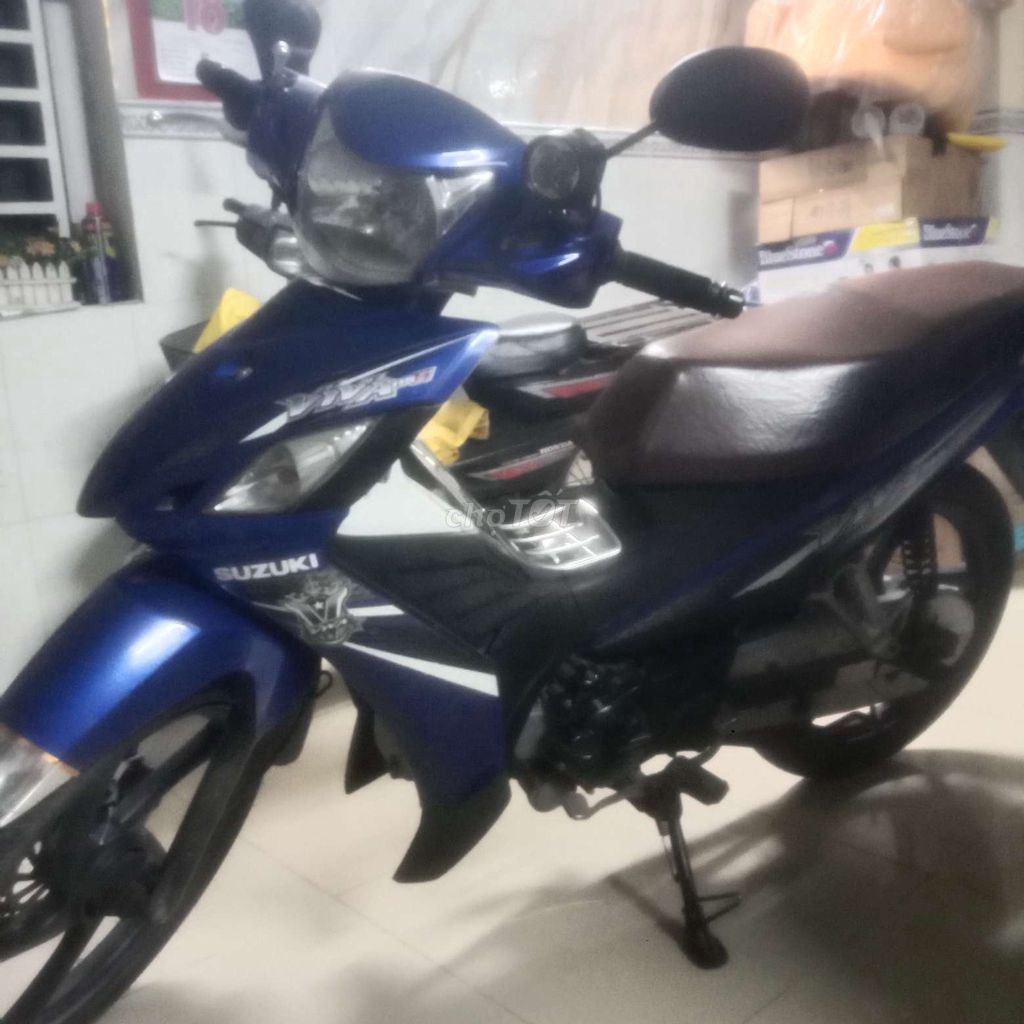 Suzuki Viva FI 2015 сине-белый 27 972 км
