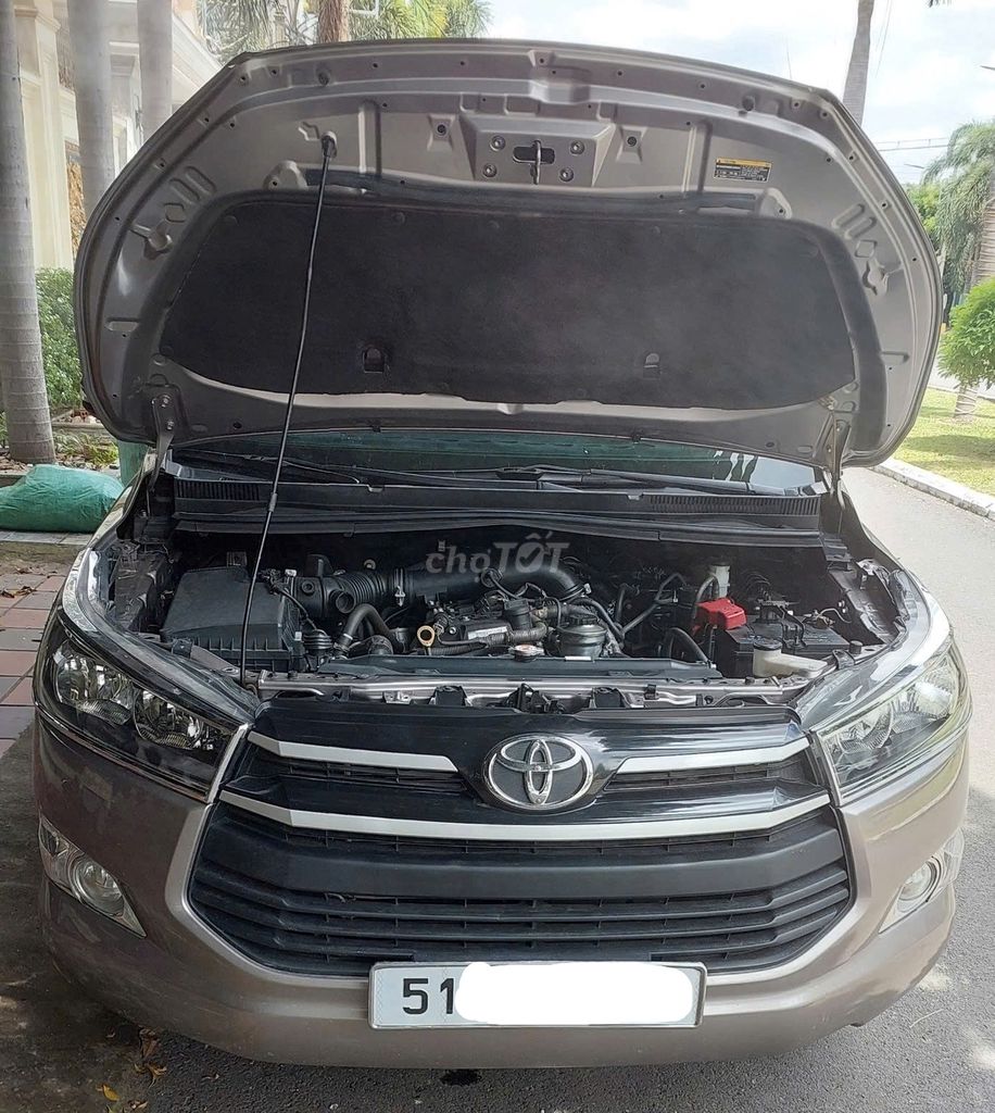 Xe Innova gia đình màu nâu đồng đời 2019. Mua bán Ô tô tại Quận Gò Vấp Tp Hồ Chí Minh được đăng bởi Anh Danh hình 8