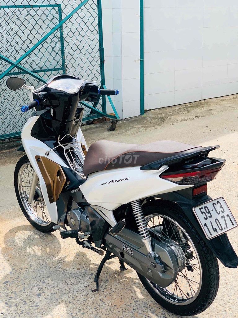 future led biển tp. Mua bán Xe máy tại Quận Bình Thạnh Tp Hồ Chí Minh được đăng bởi văn vũ hình 5